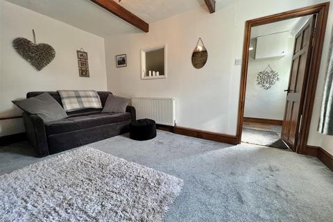 2 bedroom end of terrace house for sale, Mount Pleasant, Bradford BD13
