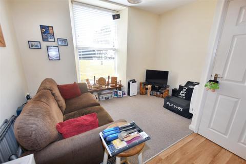 1 bedroom flat for sale, Foundry Row, Redruth