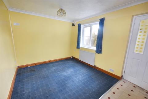 2 bedroom terraced house for sale, Ballard Estate, Four Lanes