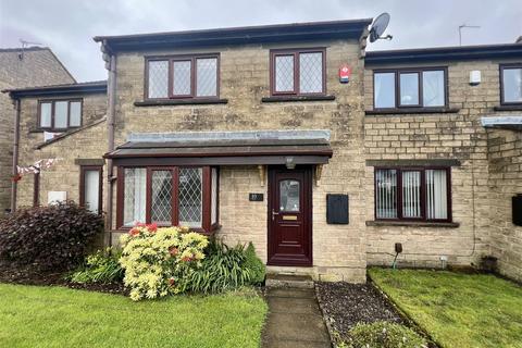 3 bedroom townhouse for sale, Coniston Close, Bradford BD13