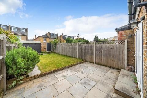 4 Craven Road, Kingston Upon Thames, KT2 6LW