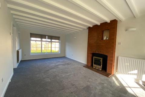 4 bedroom detached house to rent, Saxon Close, Stratford-upon-Avon