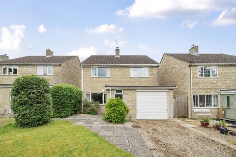 3 bedroom detached house for sale, Manor Close, Fairford, Gloucestershire, GL7