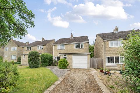 3 bedroom detached house for sale, Manor Close, Fairford, Gloucestershire, GL7