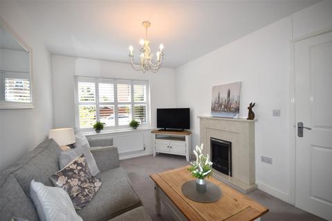 6 Banks Close, Goole, DN14 6YR