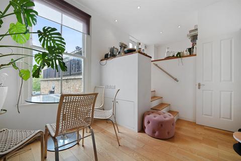 2 bedroom flat to rent, Lena Gardens, Brook Green, W6