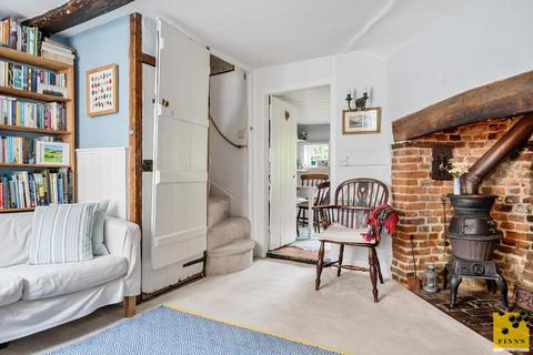 2 bedroom cottage for sale, Castle Street, Canterbury CT1