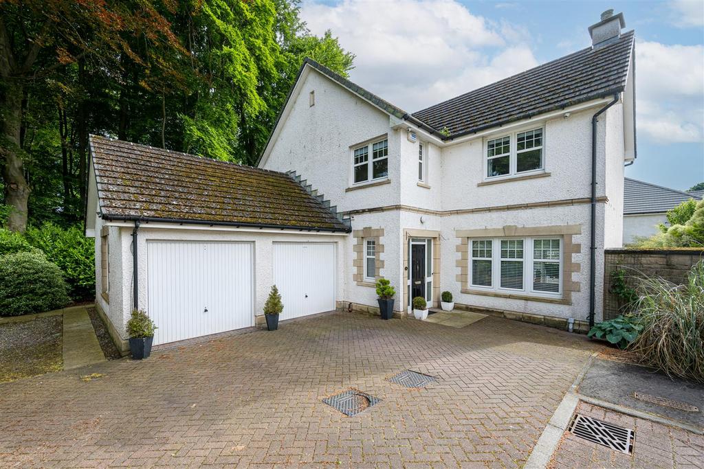 Mayfield Grove, Dundee DD4 5 bed detached house for sale £330,000