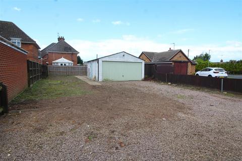 Plot for sale, Chaucers Way, Spalding