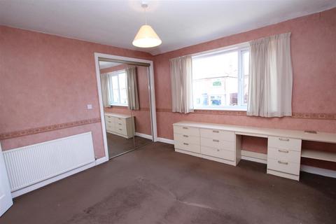 2 bedroom semi-detached house for sale, Kingscourt Avenue, Bolton BL1