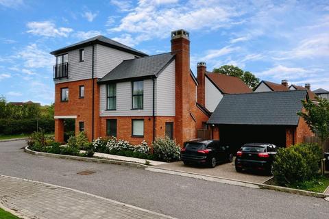 5 bedroom detached house for sale, Substantial Family Home, Chilmington Green