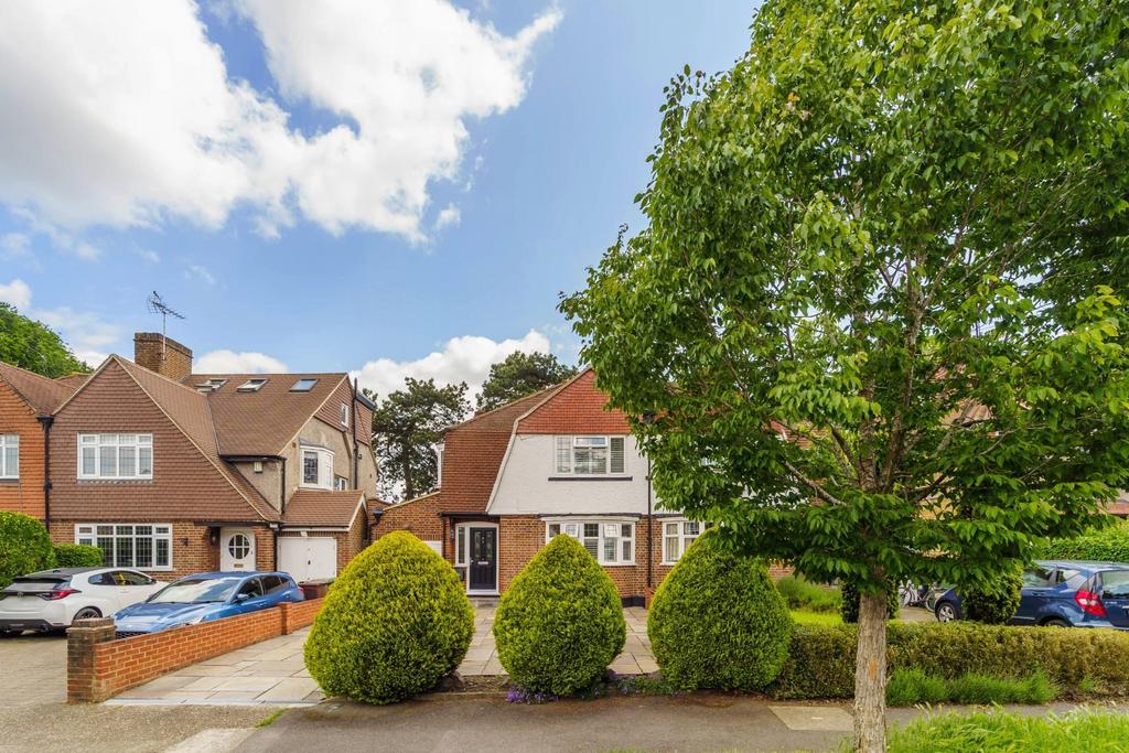 Ewell park way