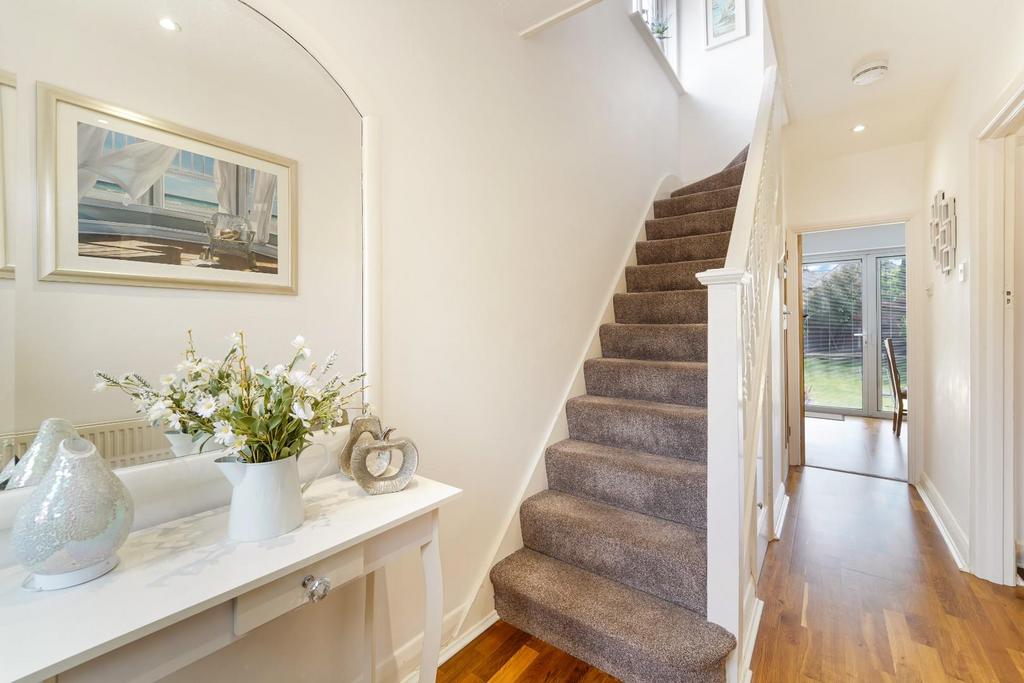 Ewell park way