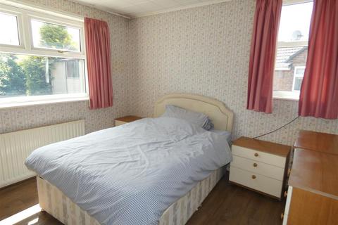 2 bedroom semi-detached bungalow for sale, Lynbrook Road, Crewe