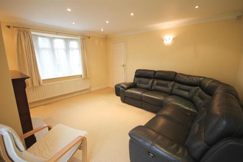 4 bedroom semi-detached house for sale, Trent Close, Cheadle