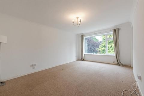 2 bedroom apartment to rent, St. Gerards Road, Solihull