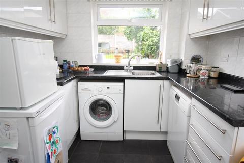 7 Bushy Close, Bletchley, Milton Keynes, MK3 6PH