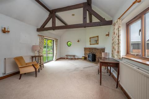 3 bedroom barn conversion for sale, Stratford-Upon-Avon CV37