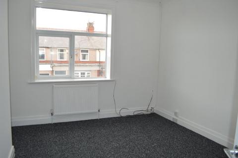 2 bedroom flat for sale, Shakespeare Road, Fleetwood FY7