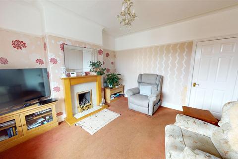 2 bedroom semi-detached house for sale, Poplar Avenue, Shipley, Bradford
