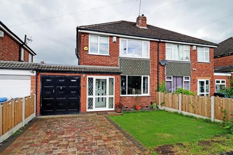 3 bedroom semi-detached house for sale, Wentworth Avenue, Timperley
