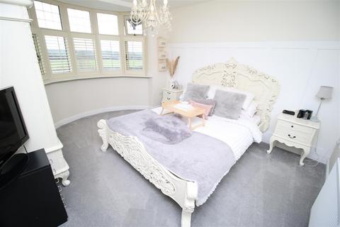 127 Bedworth Road, Bulkington, Bedworth, CV12 9LJ