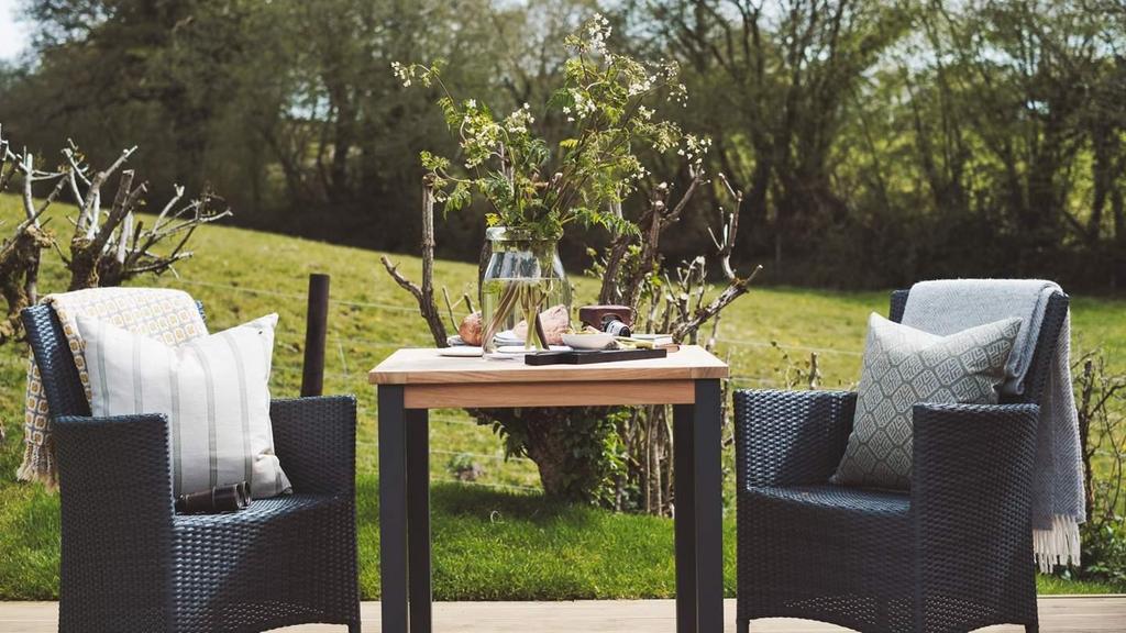 Drovers Alfresco.jpg