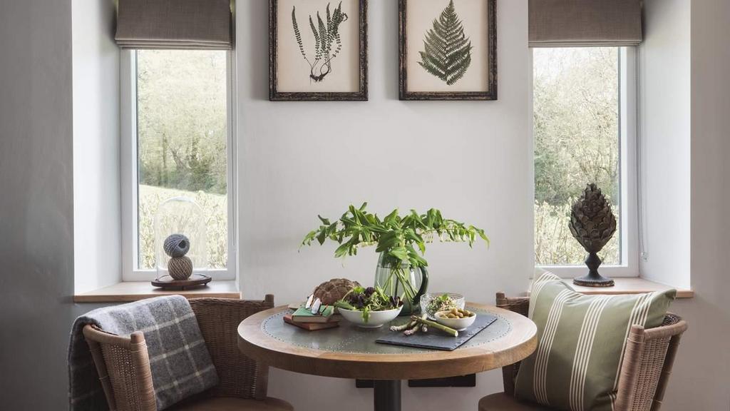 Drovers Dining Table.jpg