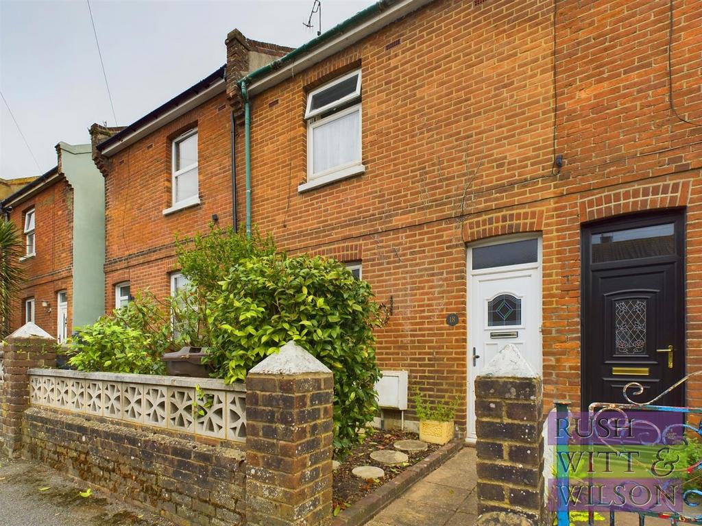 North Terrace, Hastings 2 bed terraced house for sale £250,000