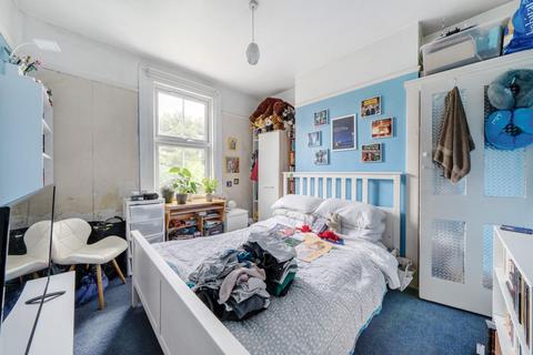 4 Torridon Road, London, SE6 1AQ