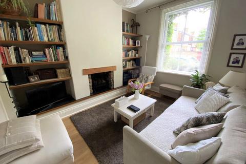 2 bedroom terraced house for sale, Hill Street, Withington
