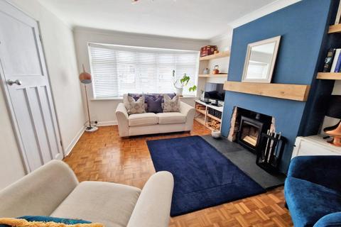 36 Deri Avenue, Pencoed, Bridgend, CF35 6TT