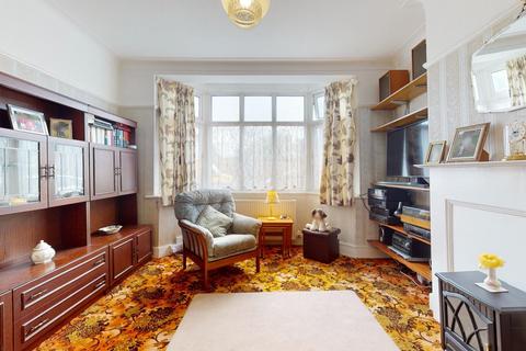 14 Cavendish Gardens, Romford, RM6 6SA
