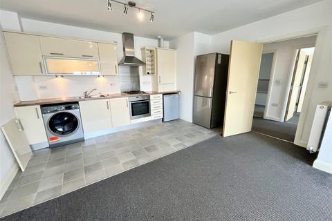 2 bedroom flat for sale, 248 Lawnhurst Avenue, Manchester