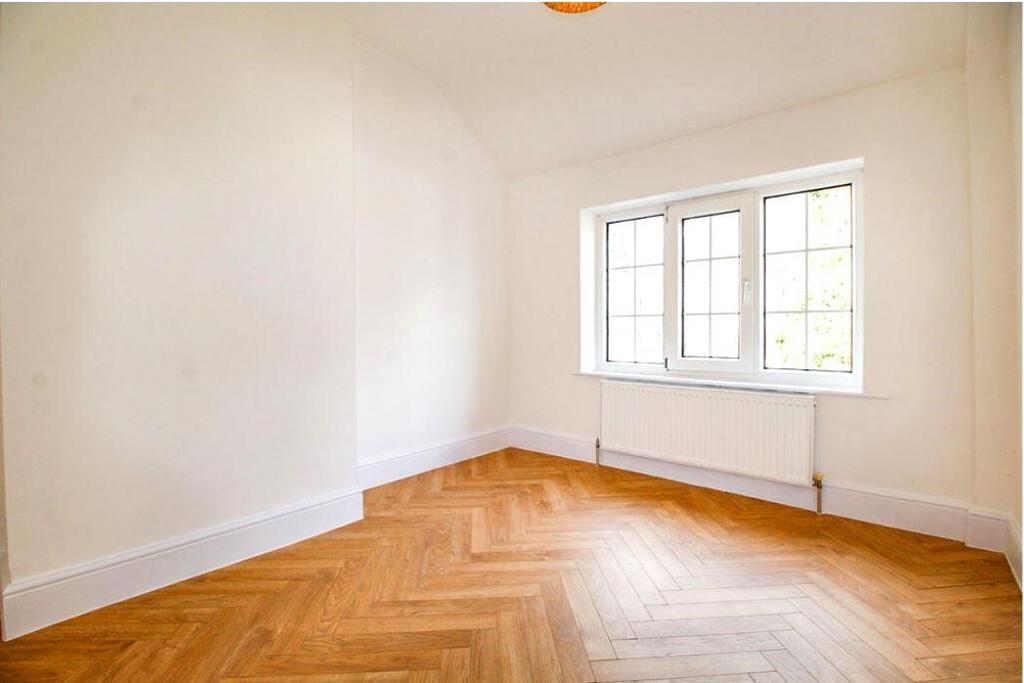 2nd Bedroom.JPG