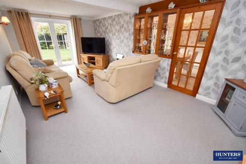 3 bedroom detached house for sale, Maidwell Close, Wigston