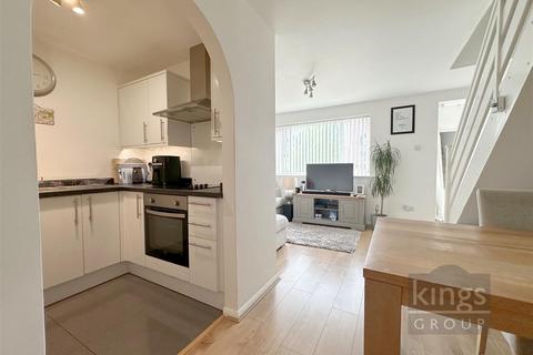 1 bedroom terraced house for sale, Mahon Close, Enfield