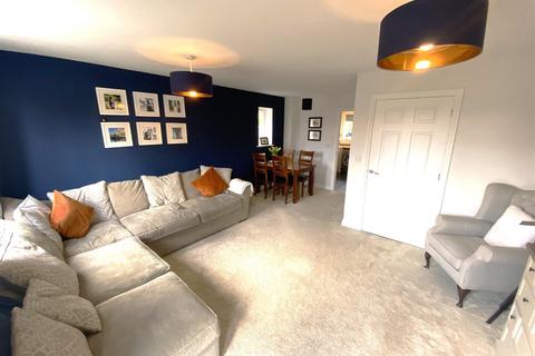 3 bedroom end of terrace house for sale, Chester Road, Nomans Heath