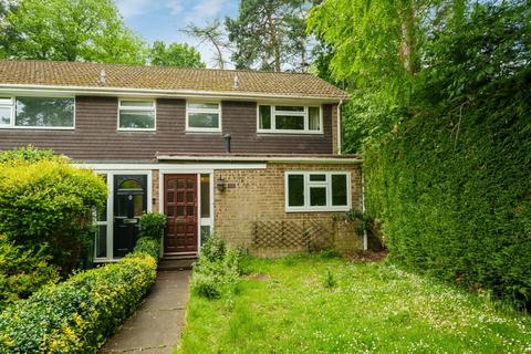 3 bedroom house for sale, Troutbeck Walk, Camberley GU15