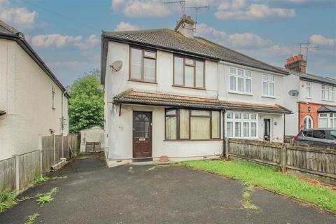 3 bedroom semi-detached house for sale, Western Avenue, Brentwood