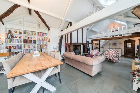 Frogs Farmhouse Appley, Stawley, Wellington, TA21 0HJ