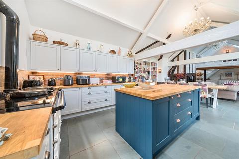 Frogs Farmhouse Appley, Stawley, Wellington, TA21 0HJ