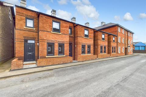 3 bedroom end of terrace house for sale, 9 The Old Works, Wood Street, Norton, YO17 9BB
