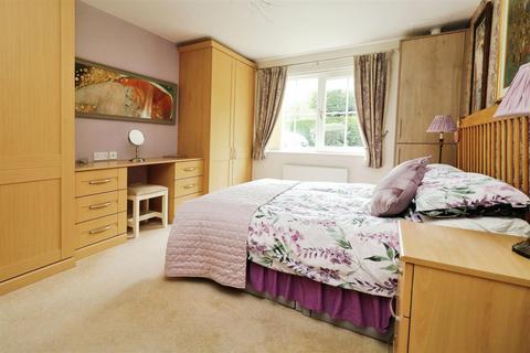 2 bedroom flat for sale, The Limes, Broom Lane, Rotherham