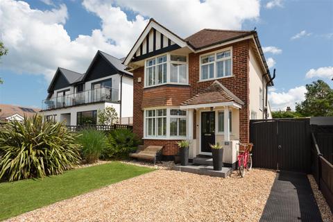 35 Bennells Avenue, Whitstable, CT5 2HL