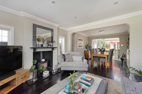 35 Bennells Avenue, Whitstable, CT5 2HL