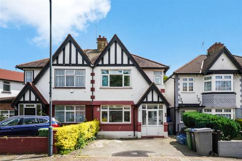 3 bedroom semi-detached house for sale, Meadow Way, Wembley