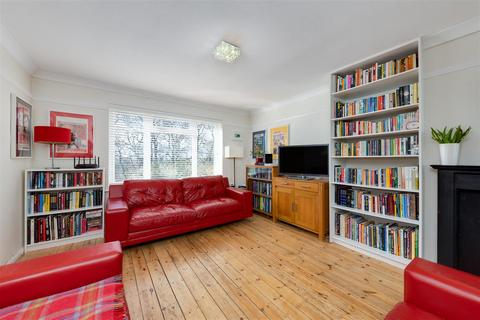 40 Wharncliffe Road, London, SE25 6SL