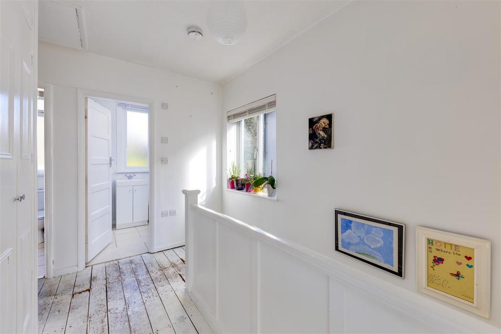 Wharncliffe Road landing.jpg