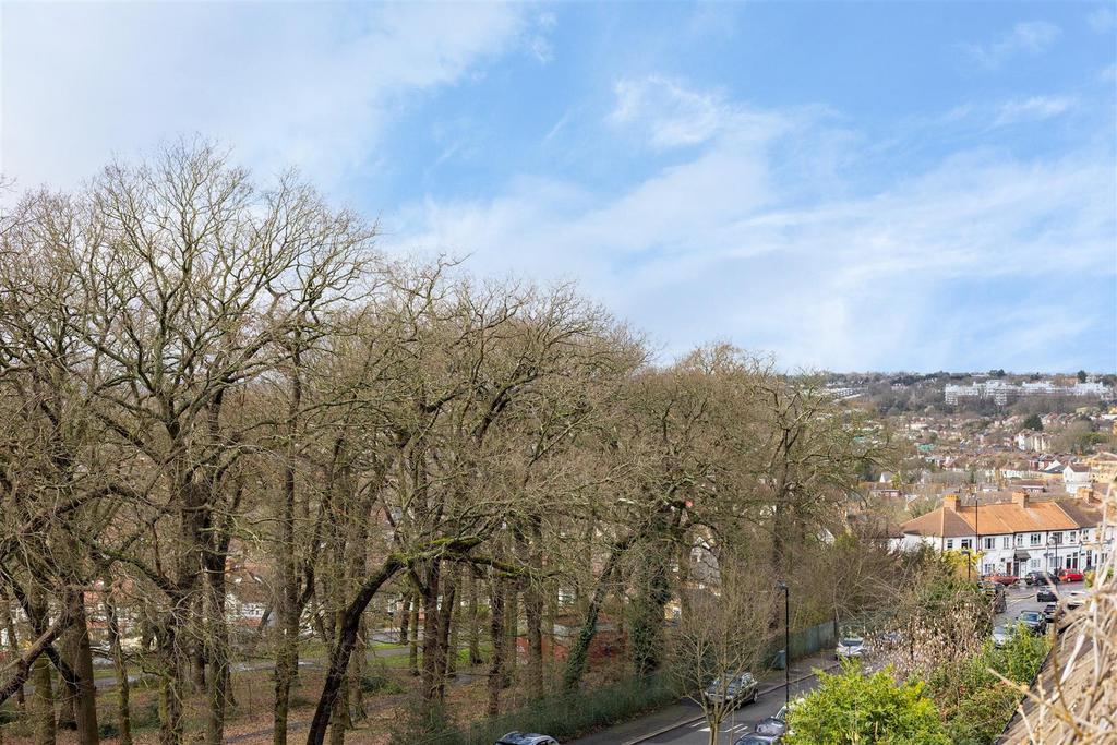 Wharncliffe Road outlook 2.jpg